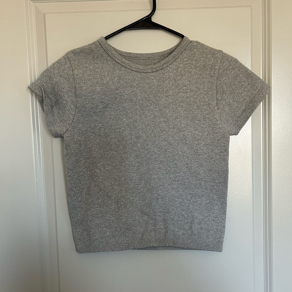 Gray Short Sleeve Top